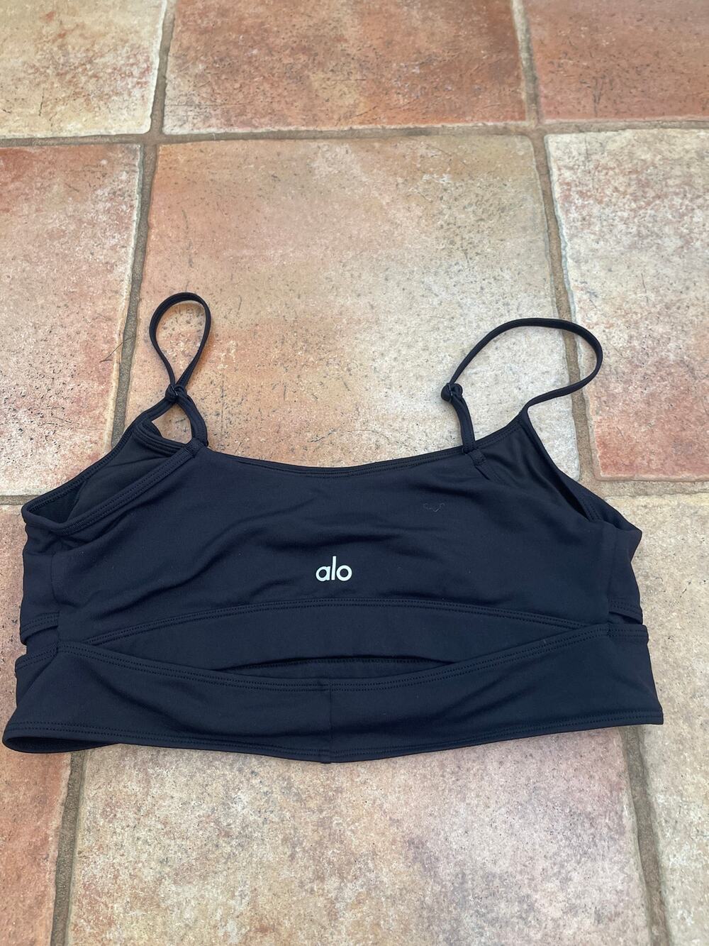 Alo Yoga Airbrush Enso Sports Bra Black Crossover Wrap Front Size M
